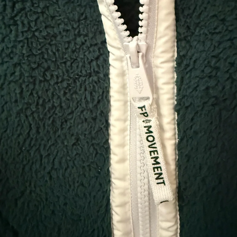 FP Movement Mountain High Fleece Evergreen Jacket - Picture 9 of 11